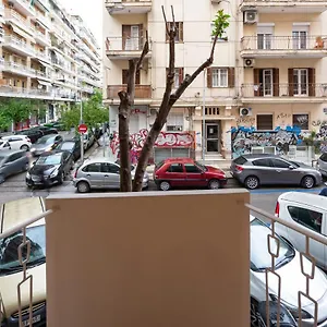 https://apt-ikos-central-spacious.hotelschalkidiki.net